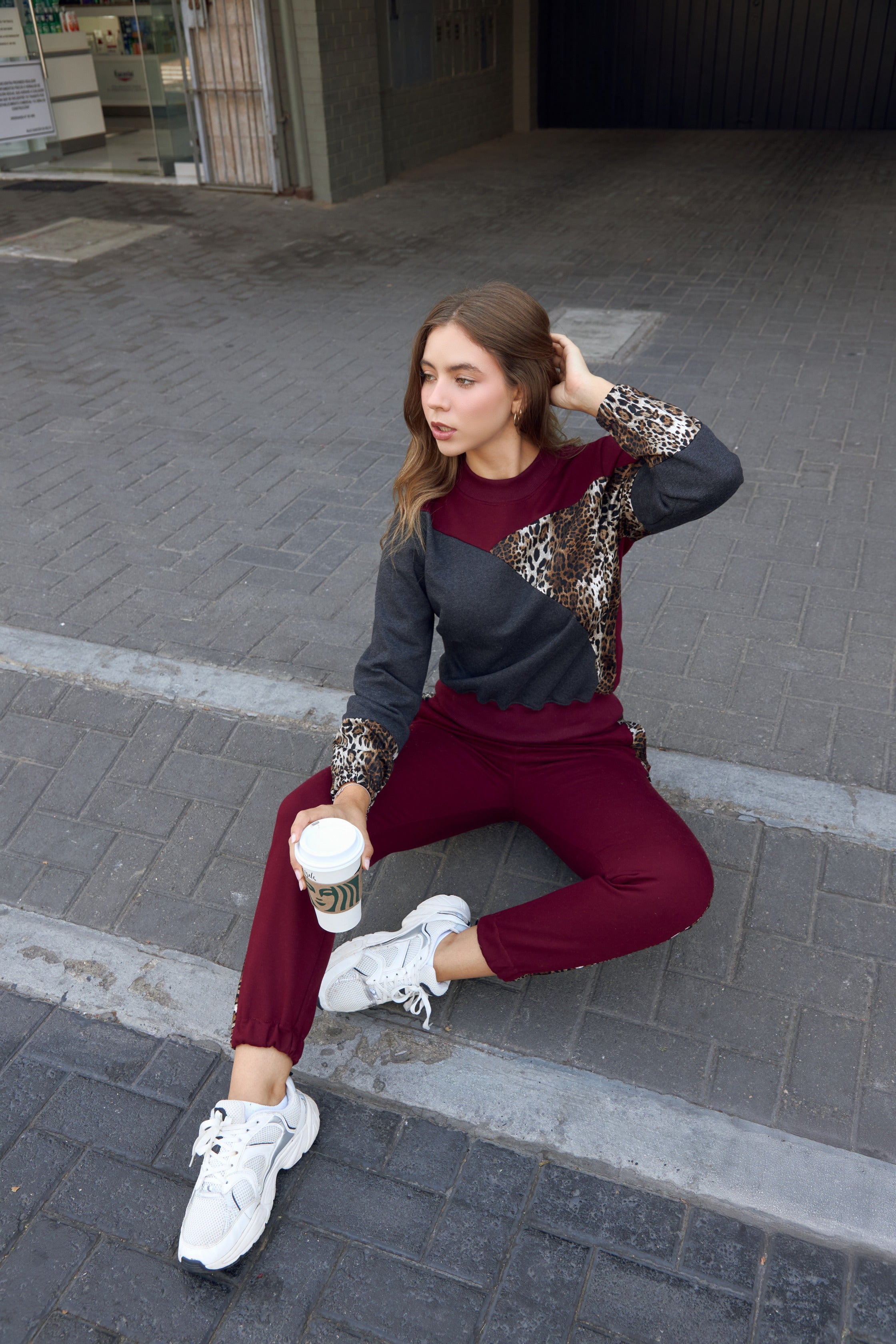 SET NEILA