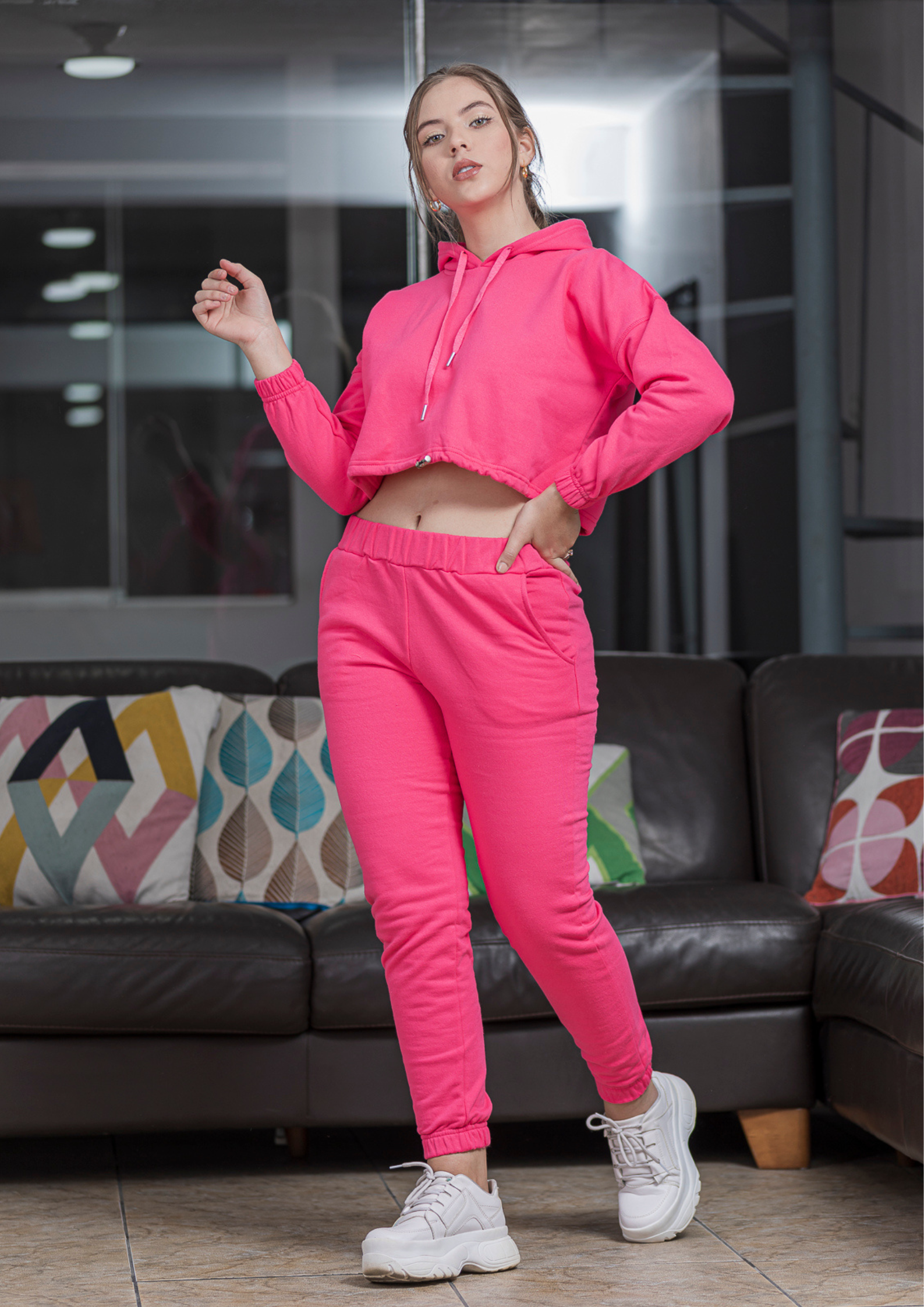 SET AVRIL