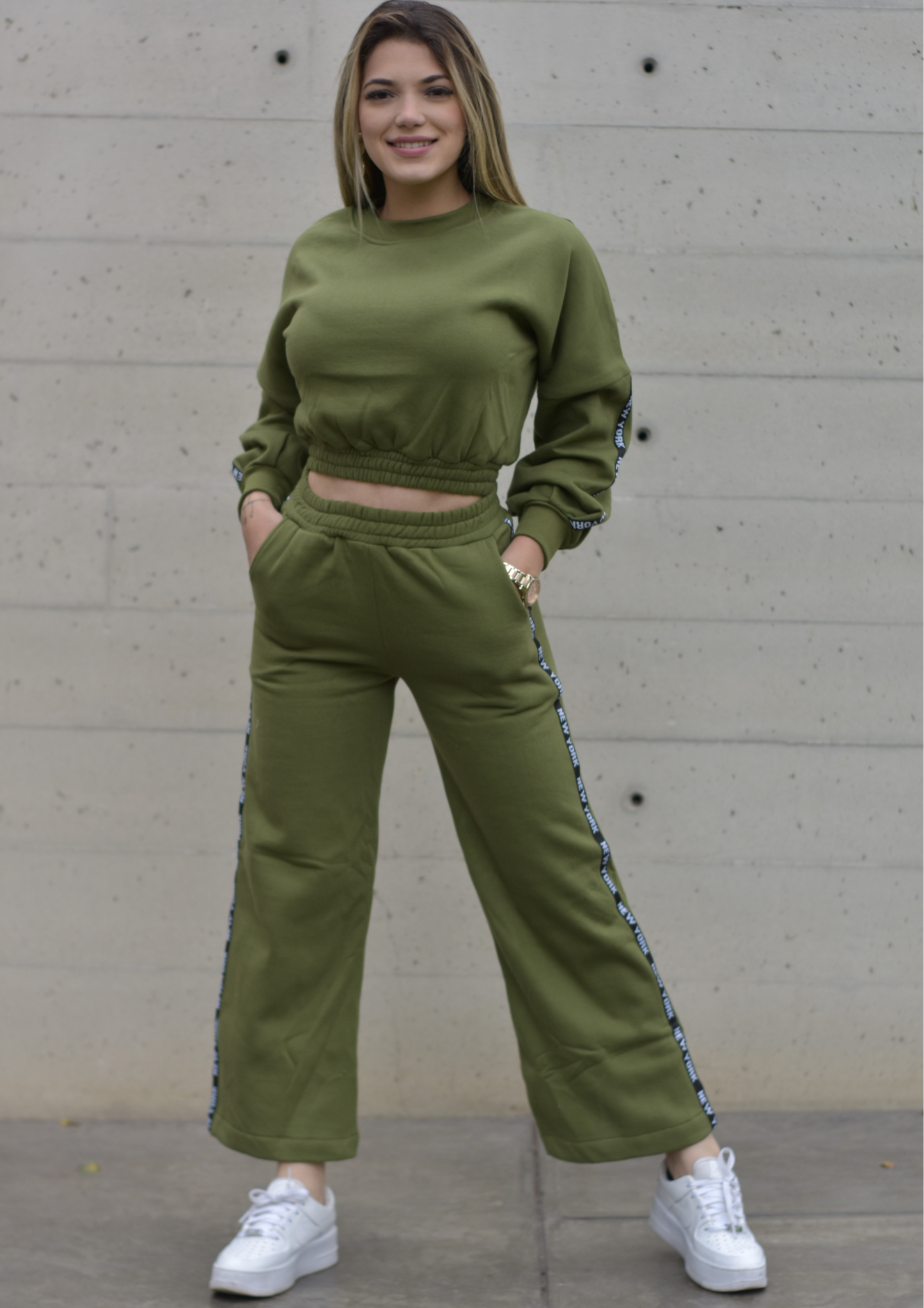 CONJUNTO DEPORTIVO CHARLOTTE