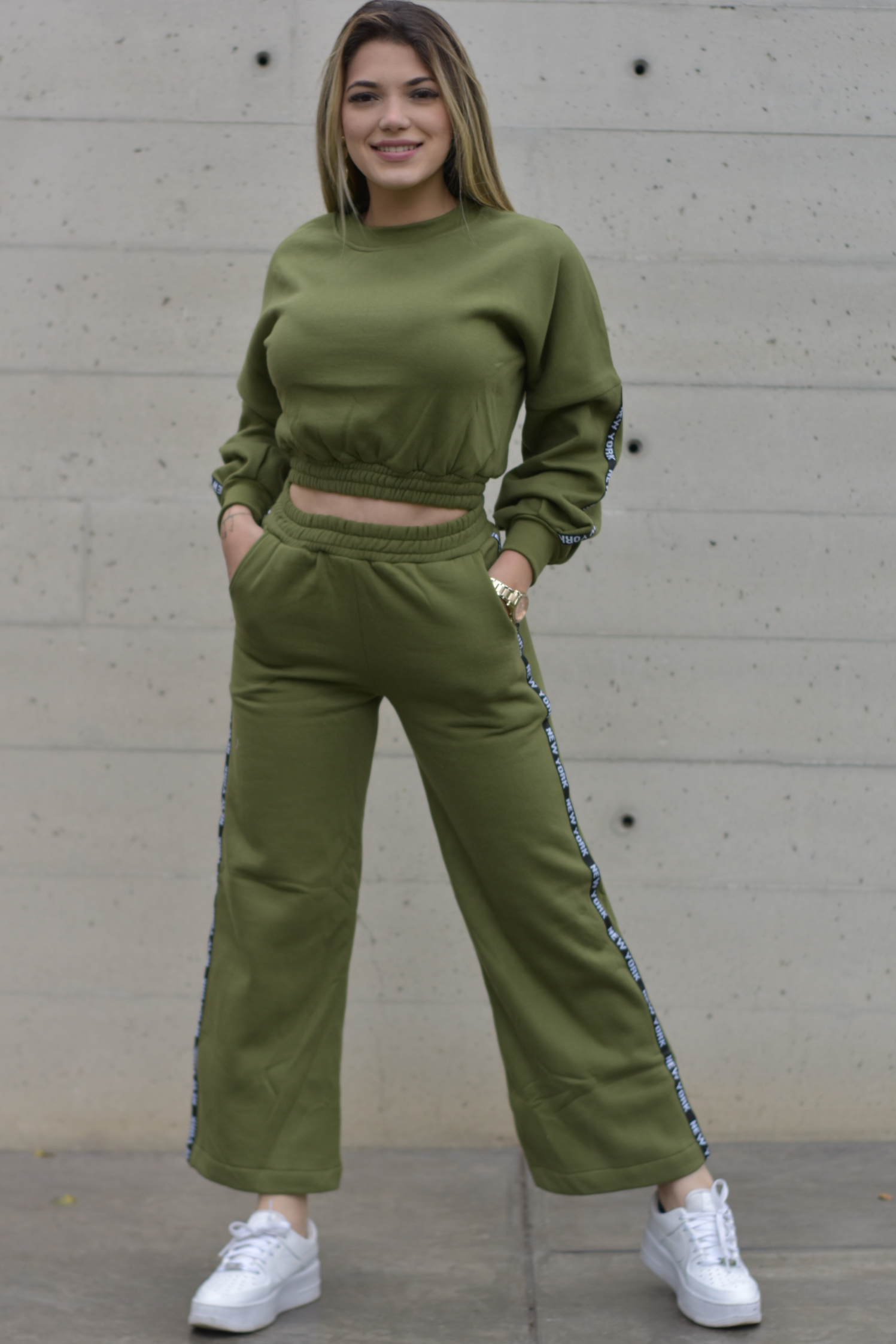 SET CHARLOTTE